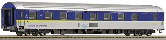 Sleeping car type T2S<br /><a href='images/pictures/Roco/64762.jpg' target='_blank'>Full size image</a>